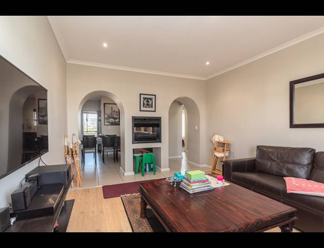 3 BEDROOM APARTMENT FOR SALE IN CENTURY CITY